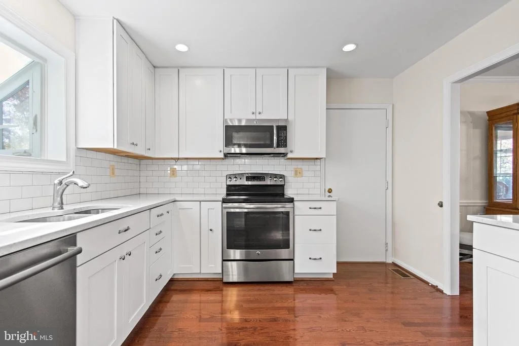 Photo of 2614 BEECHMONT LANE