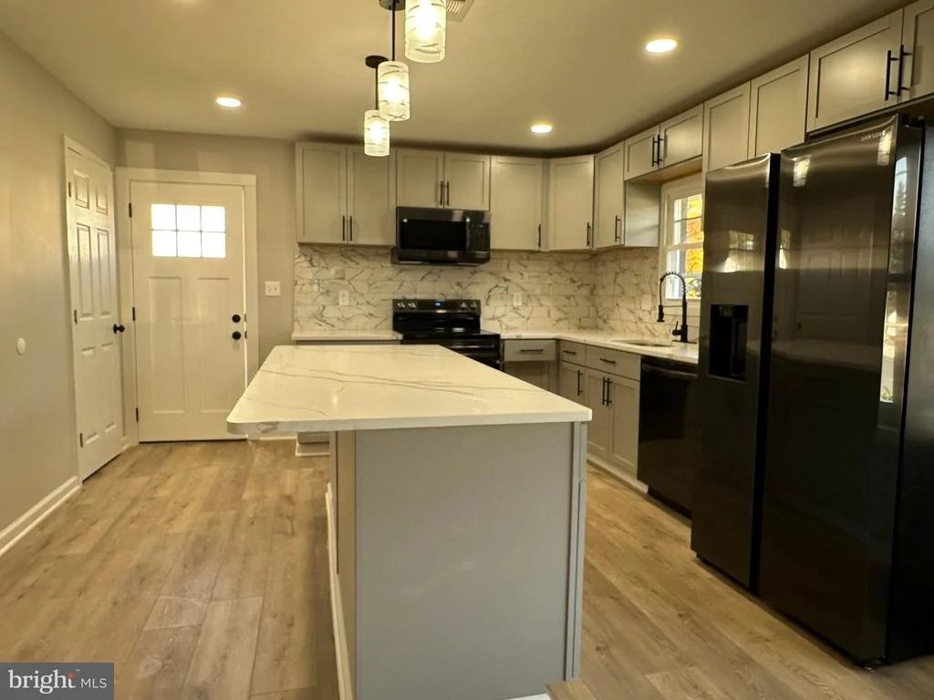 Photo of 105 CHRISTOPHER DRIVE