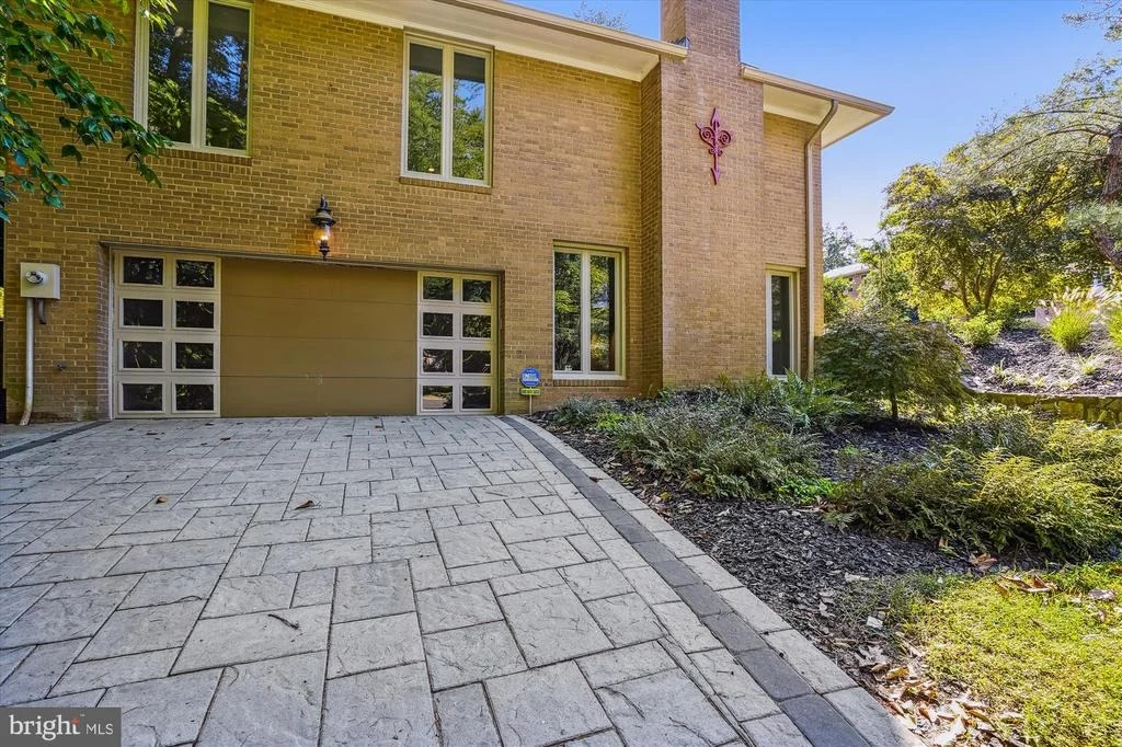 Photo of 4119 N RIDGEVIEW ROAD