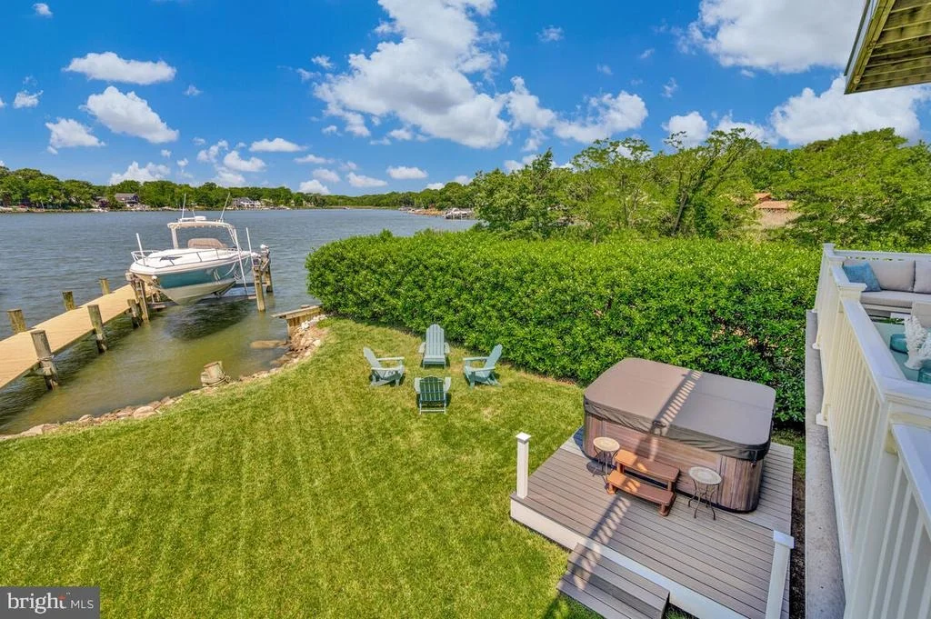 Photo of 3300 SHORE DRIVE