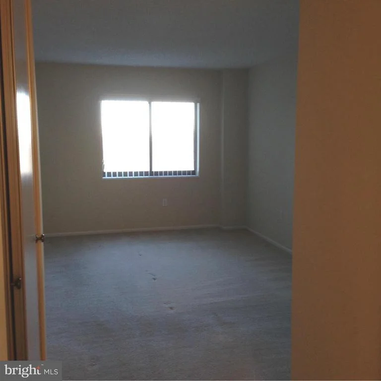 Photo of Unit 3601 at 15115 INTERLACHEN DRIVE