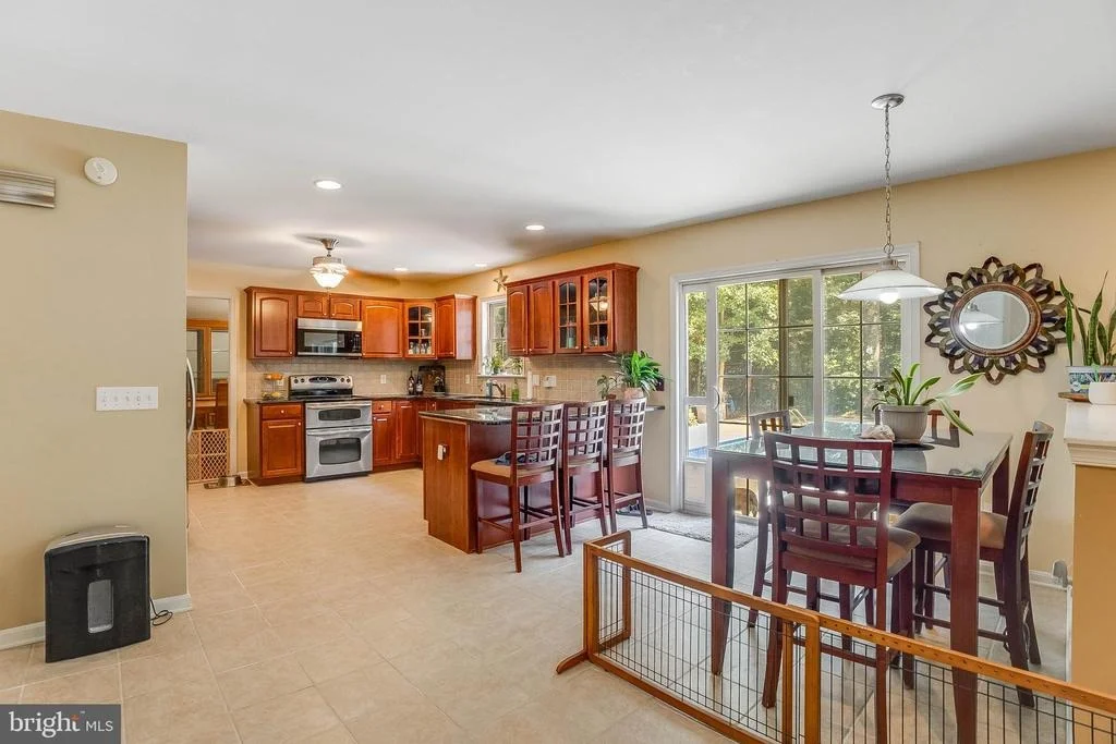 Photo of 17644 MEADOW DRIVE