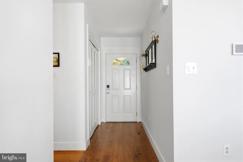 Photo of 5424 BEACH DRIVE