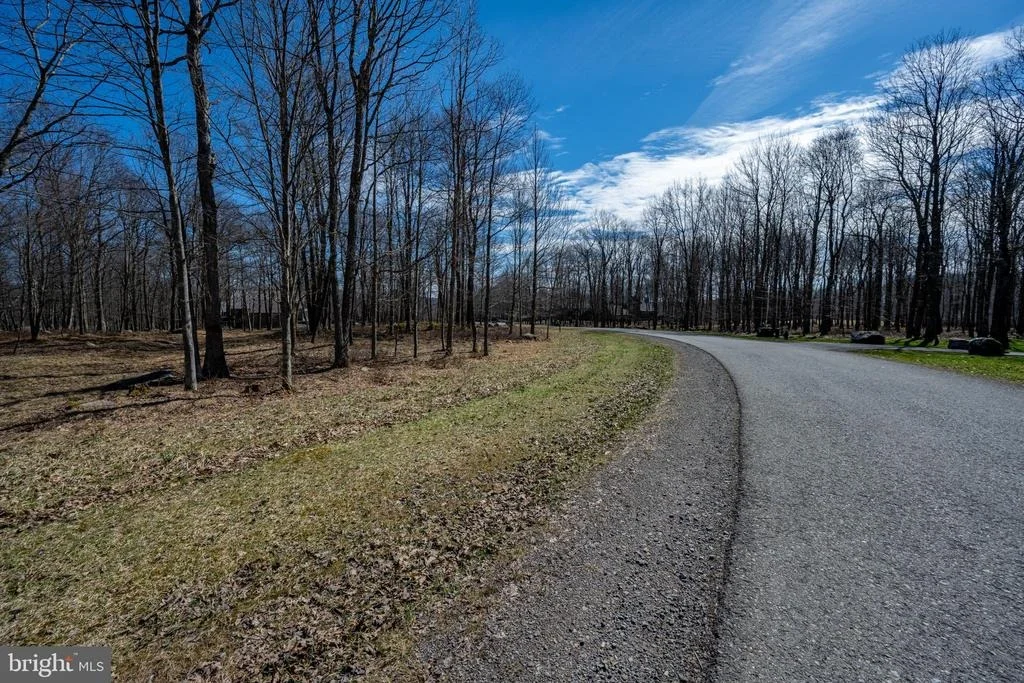 Photo of 36 FERN LOOP