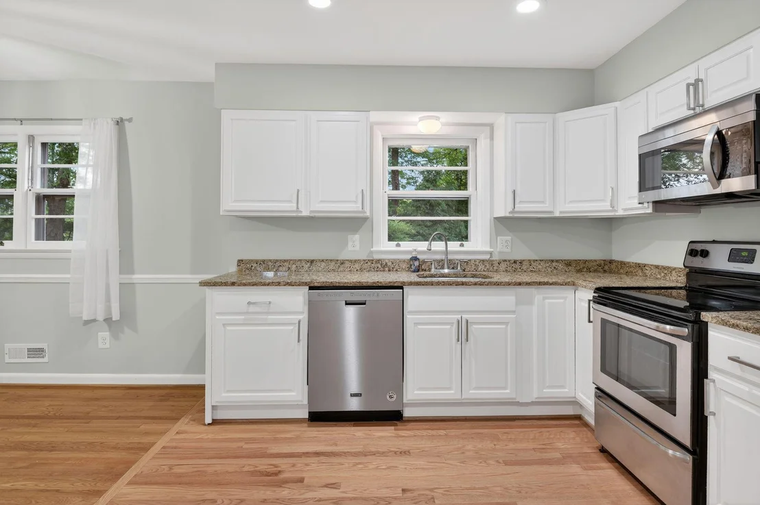 Photo of 6530 FAIRLAWN DRIVE