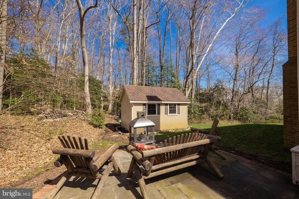 Photo of 7736 HUNTSMAN BOULEVARD
