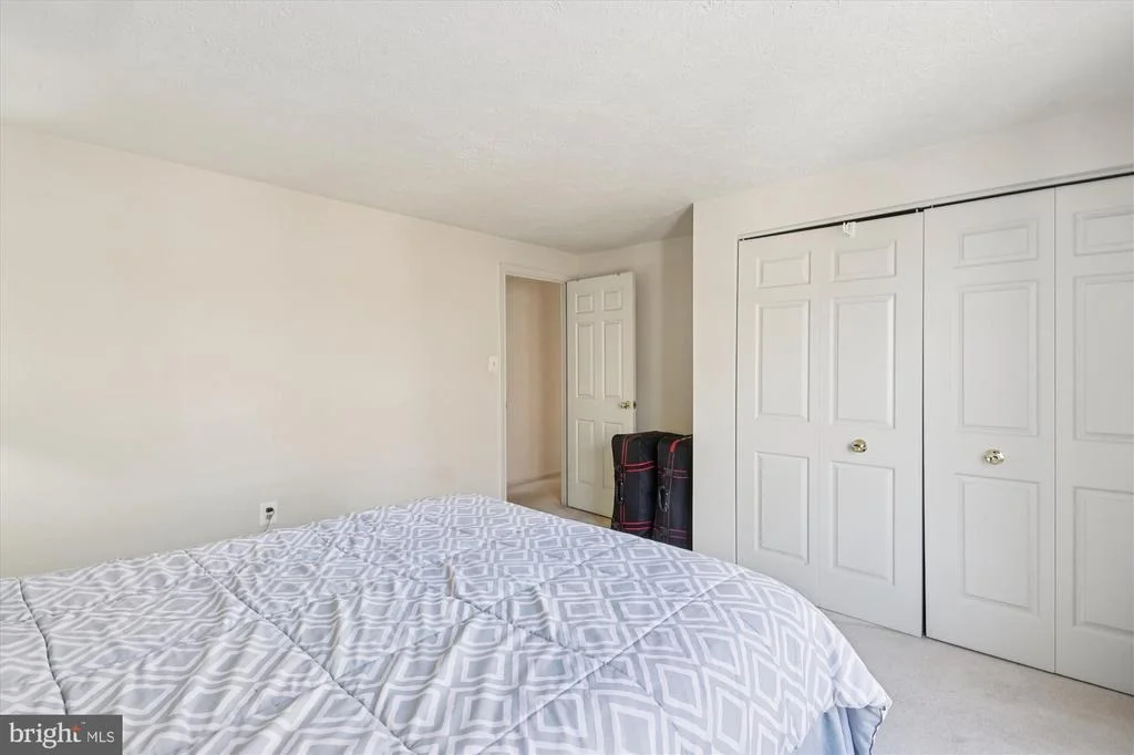 Photo of 3024 MEMORY LANE