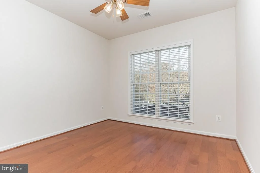 Photo of Unit 4 at 702 EMERALD WAY