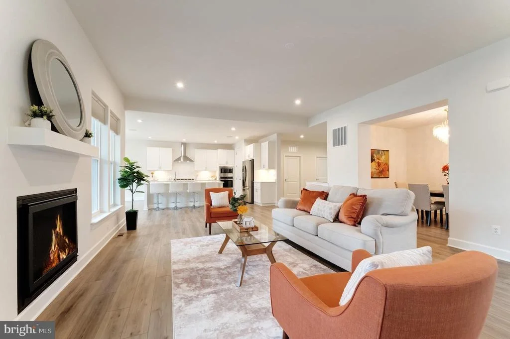 Photo of 43044 GREELEY SQUARE