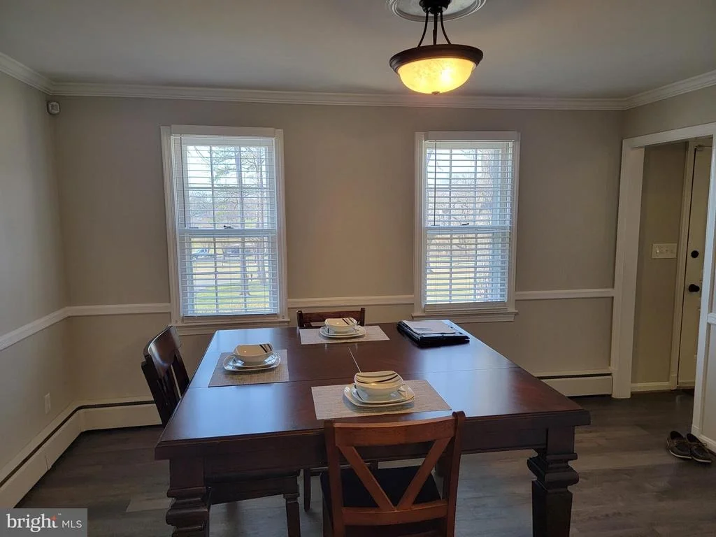 Photo of 18909 MUNCASTER ROAD