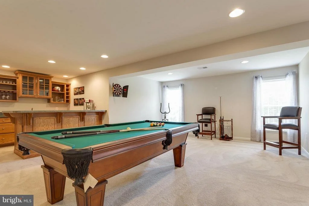 Photo of 619 PINEVIEW COURT