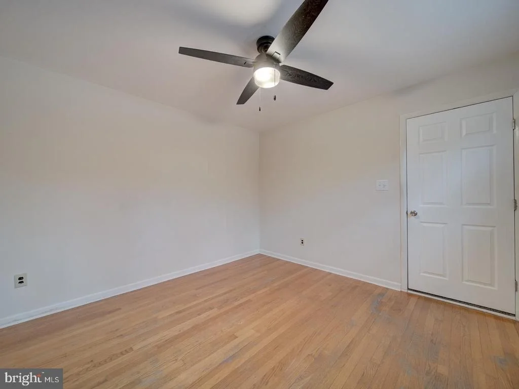 Photo of 10524 DEACON ROAD