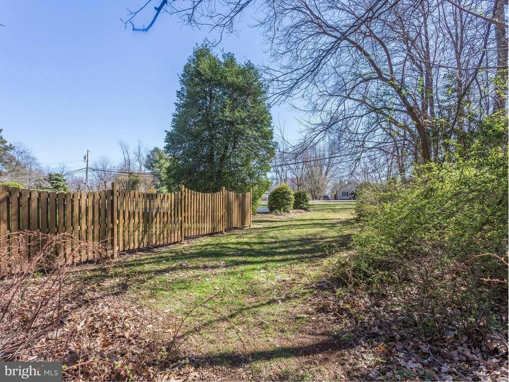 Photo of 11910 BENNETT ROAD