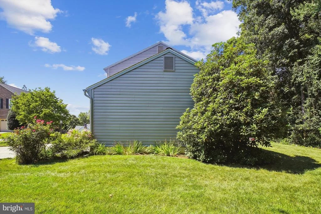 Photo of 11002 CROSS LAUREL DRIVE