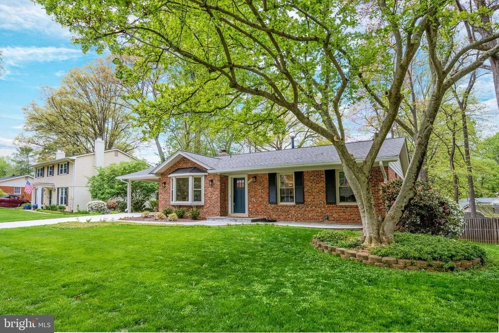 Photo of 1706 BURNING TREE DRIVE