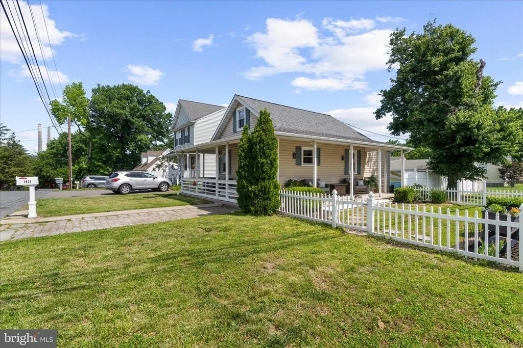 Photo of 7825 BRIDGE DRIVE