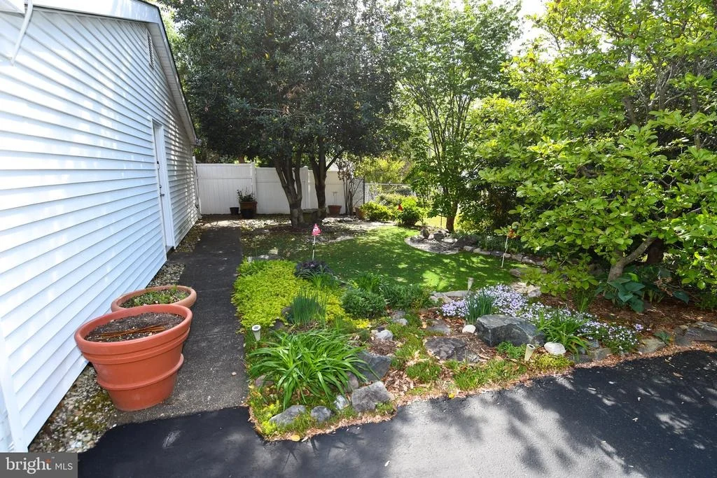 Photo of 3306 MORELAND PLACE