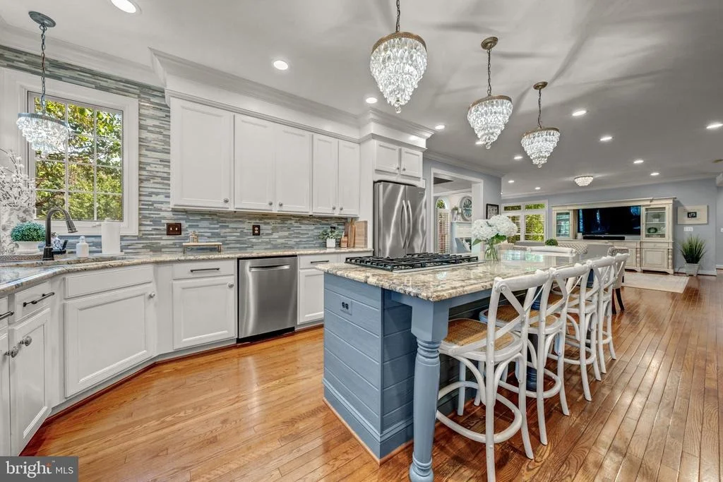 Photo of 24165 SPRING MEADOW CIRCLE