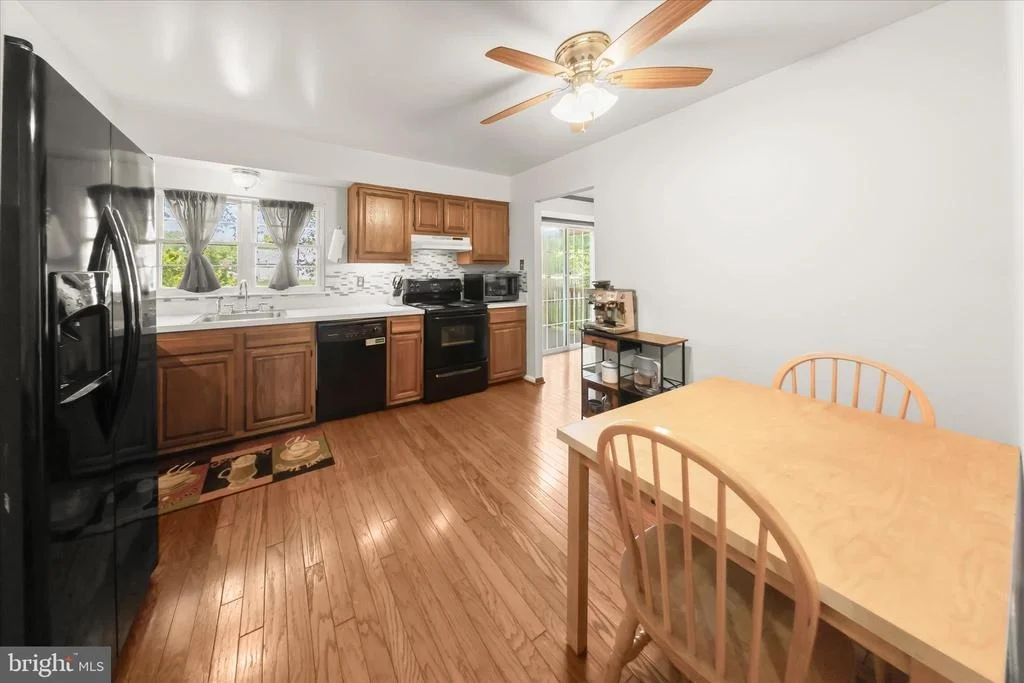Photo of 15702 APPLETON COURT