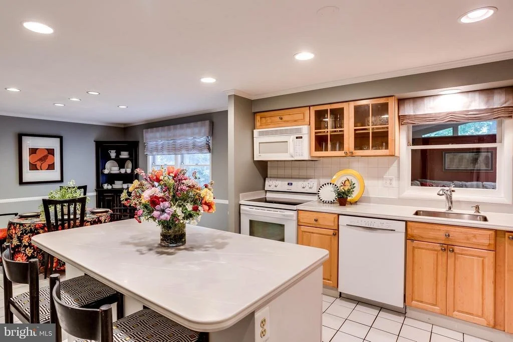 Photo of 10394 LAUNCELOT LANE