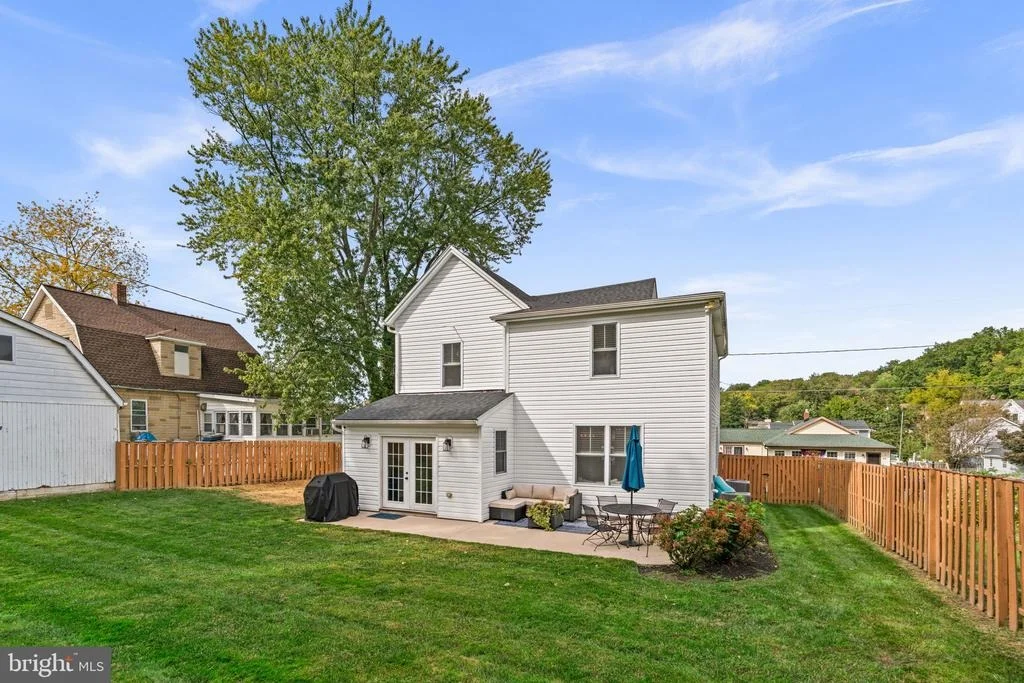 Photo of 211 HAZEL AVENUE