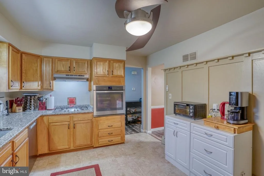 Photo of 103 S FAIRFIELD DRIVE