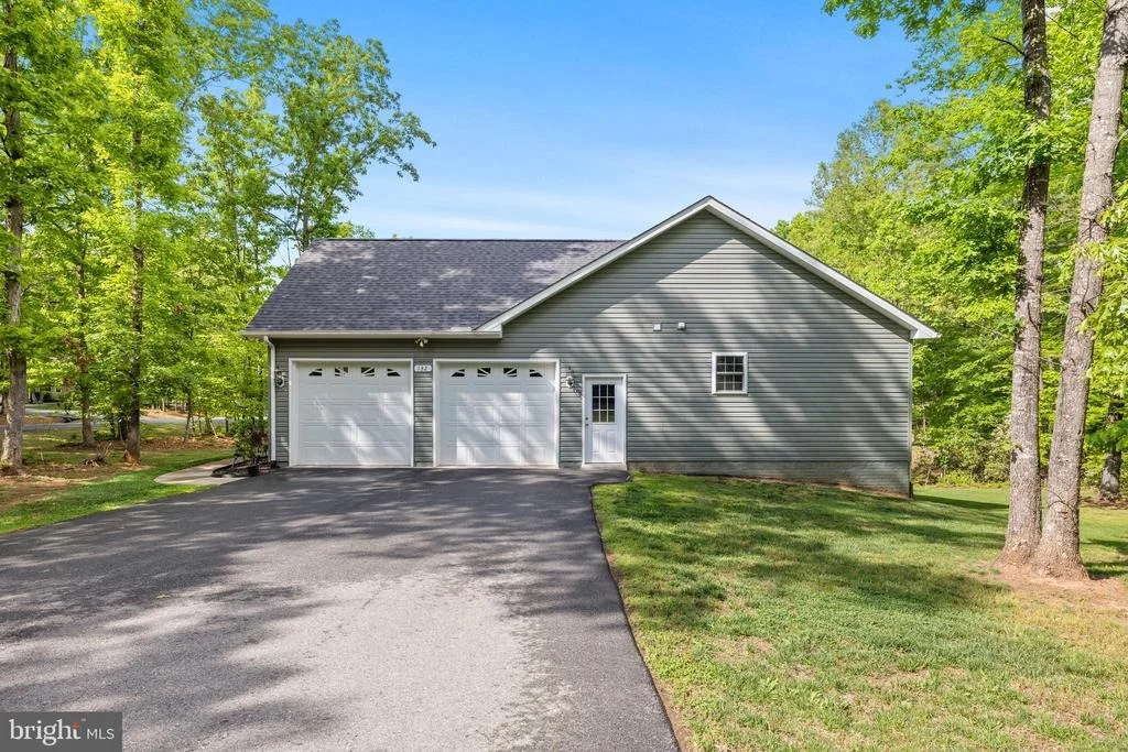 Photo of 132 PINEHURST DR DRIVE