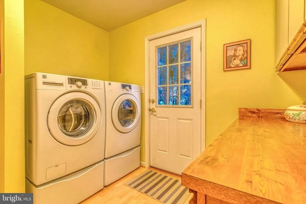 Photo of 16185 BRADBURN LANE