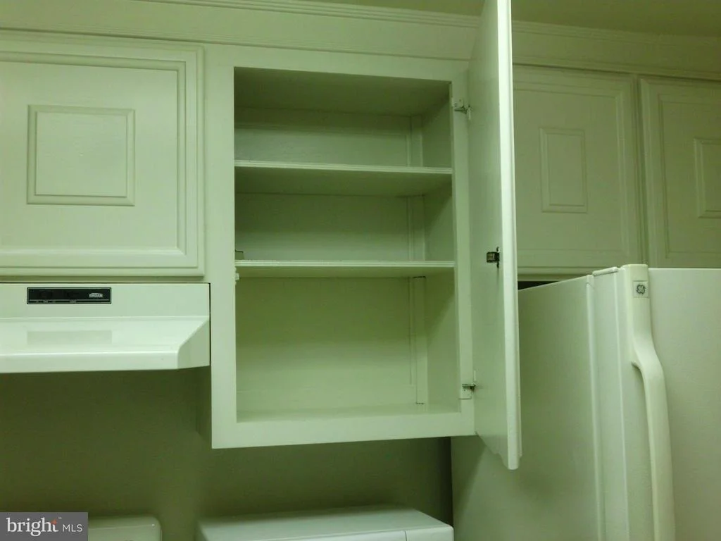 Photo of Unit 81F at 3632 GLENEAGLES DRIVE