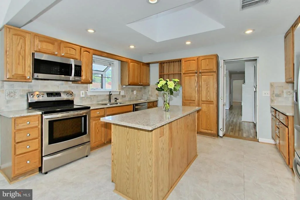 Photo of 5212 JULIET STREET