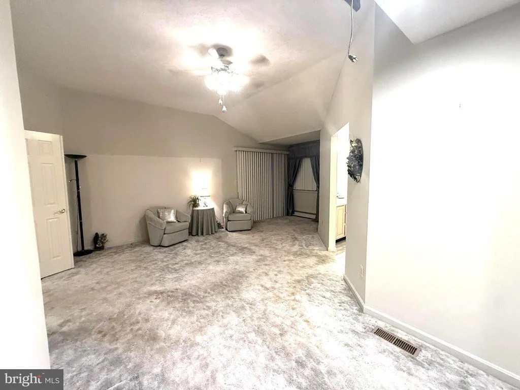 Photo of 7252 MEADOW LANE