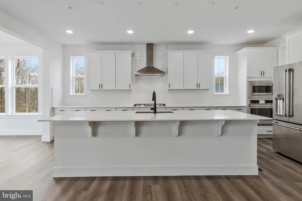 Photo of 2000 ARAM DRIVE