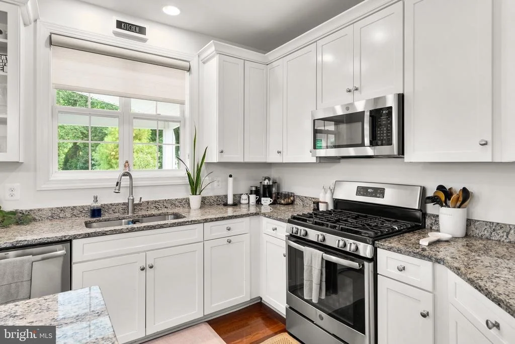 Photo of 902 MANOR HOUSE DRIVE