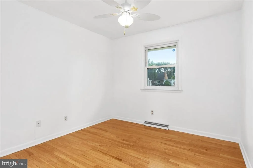 Photo of 10602 OAKTREE CIRCLE