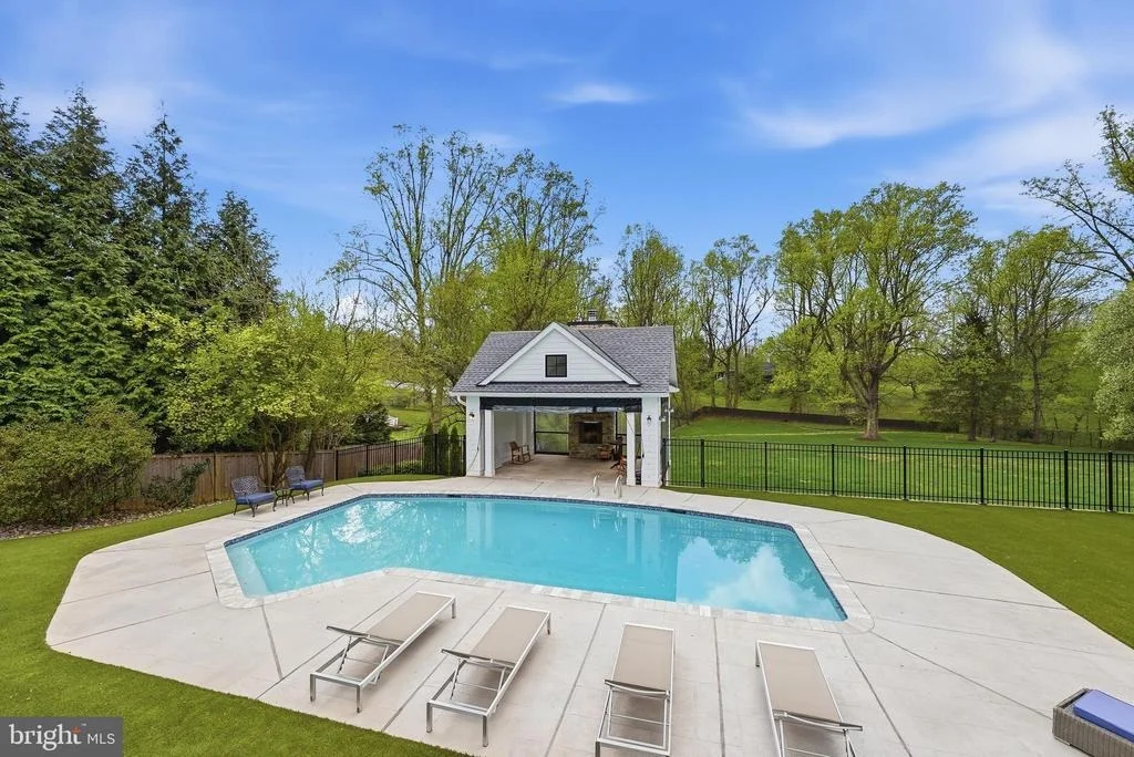 Photo of 10712 LOCKLAND ROAD