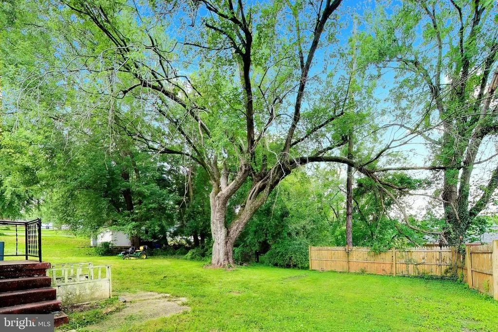 Photo of 16012 BATSON ROAD