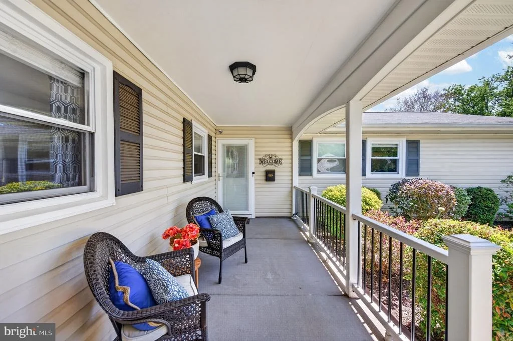 Photo of 3905 CARVEL LANE