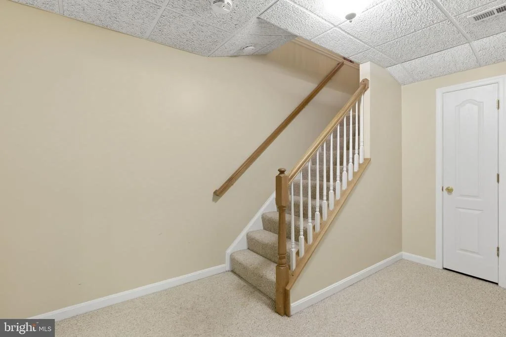 Photo of 922 SIDEHILL DRIVE