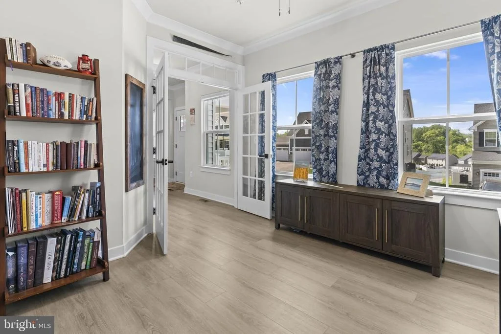 Photo of 2944 HERITAGE DRIVE