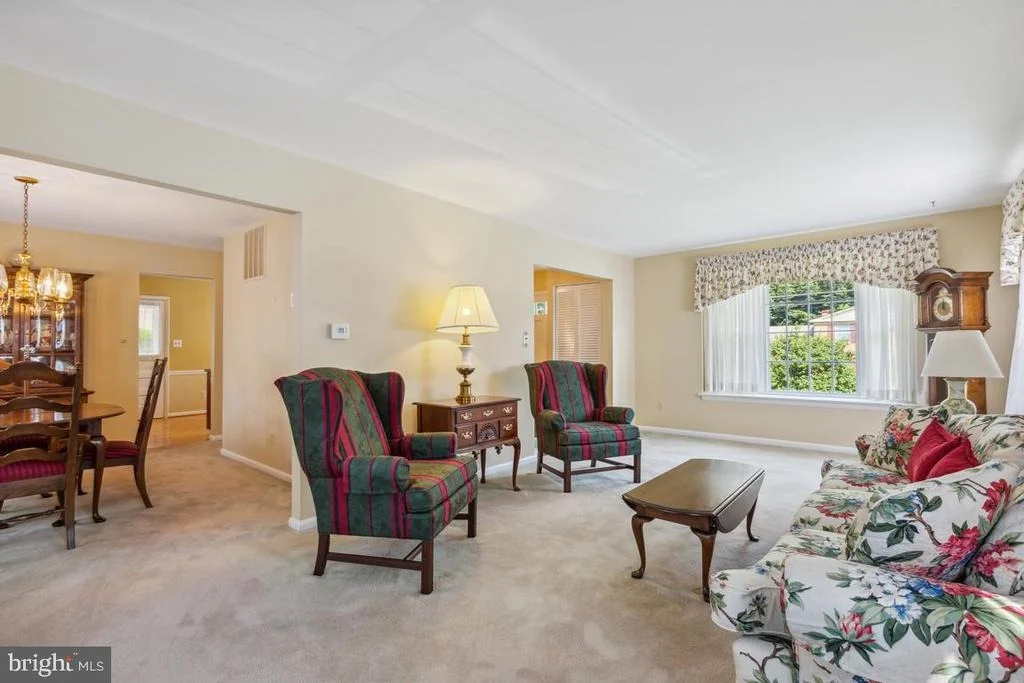 Photo of 13337 FOXHALL DRIVE