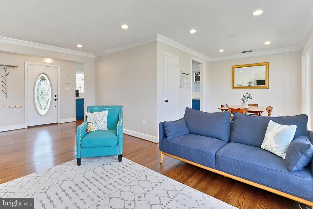 Photo of 4221 SAINT JEROME DRIVE