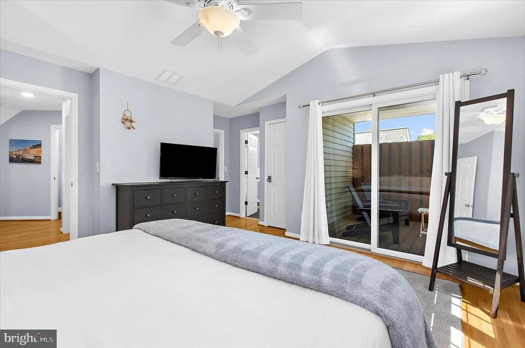 Photo of 102 BREWER AVENUE