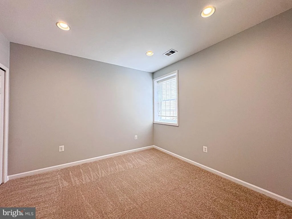 Photo of 42631 EXPLORER DRIVE