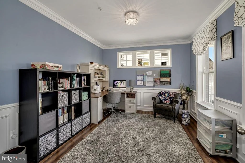 Photo of 11007 TINDER BOX