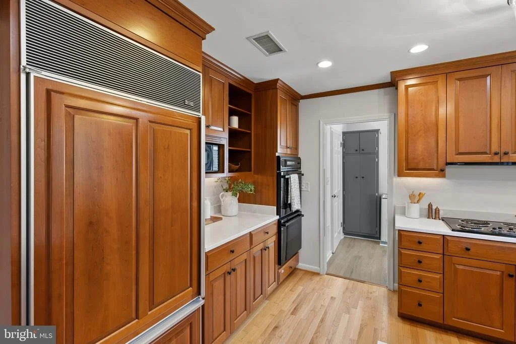 Photo of 3703 SPRING MEADOW DRIVE