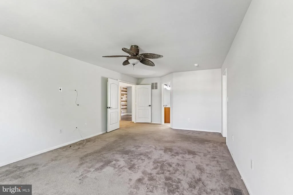 Photo of 7 LONGFELLOW LANE