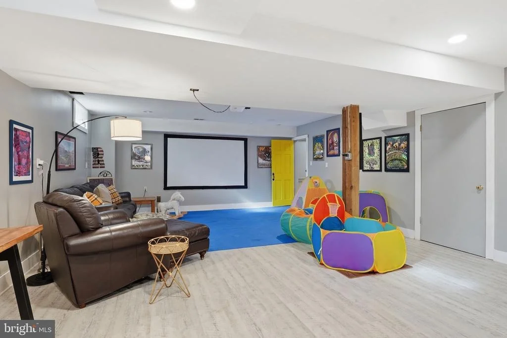 Photo of 342 BROADVIEW LANE