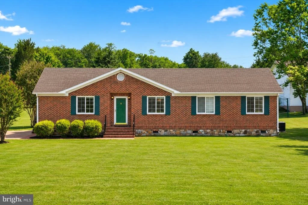 Photo of 14917 COMPTON ROAD