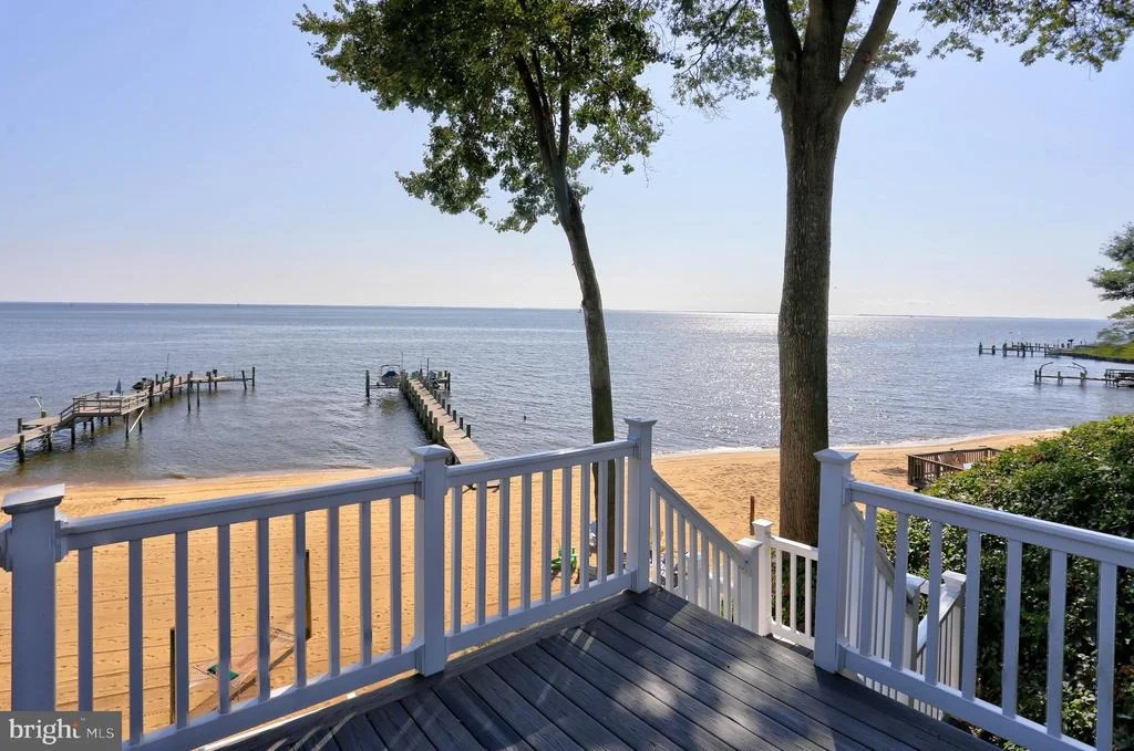 Photo of 8171 BAYSIDE DRIVE