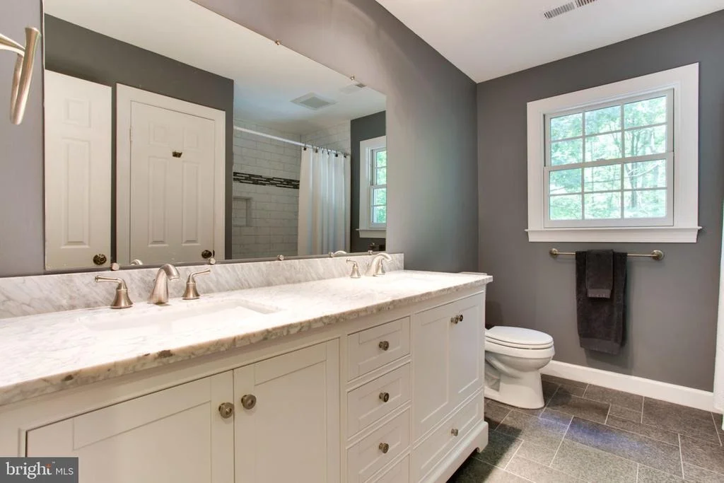 Photo of 10425 MOUNT VERNON DRIVE